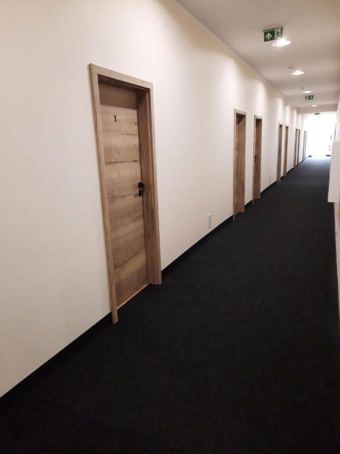 Hostel Grebocin Grebocin  ภายนอก รูปภาพ