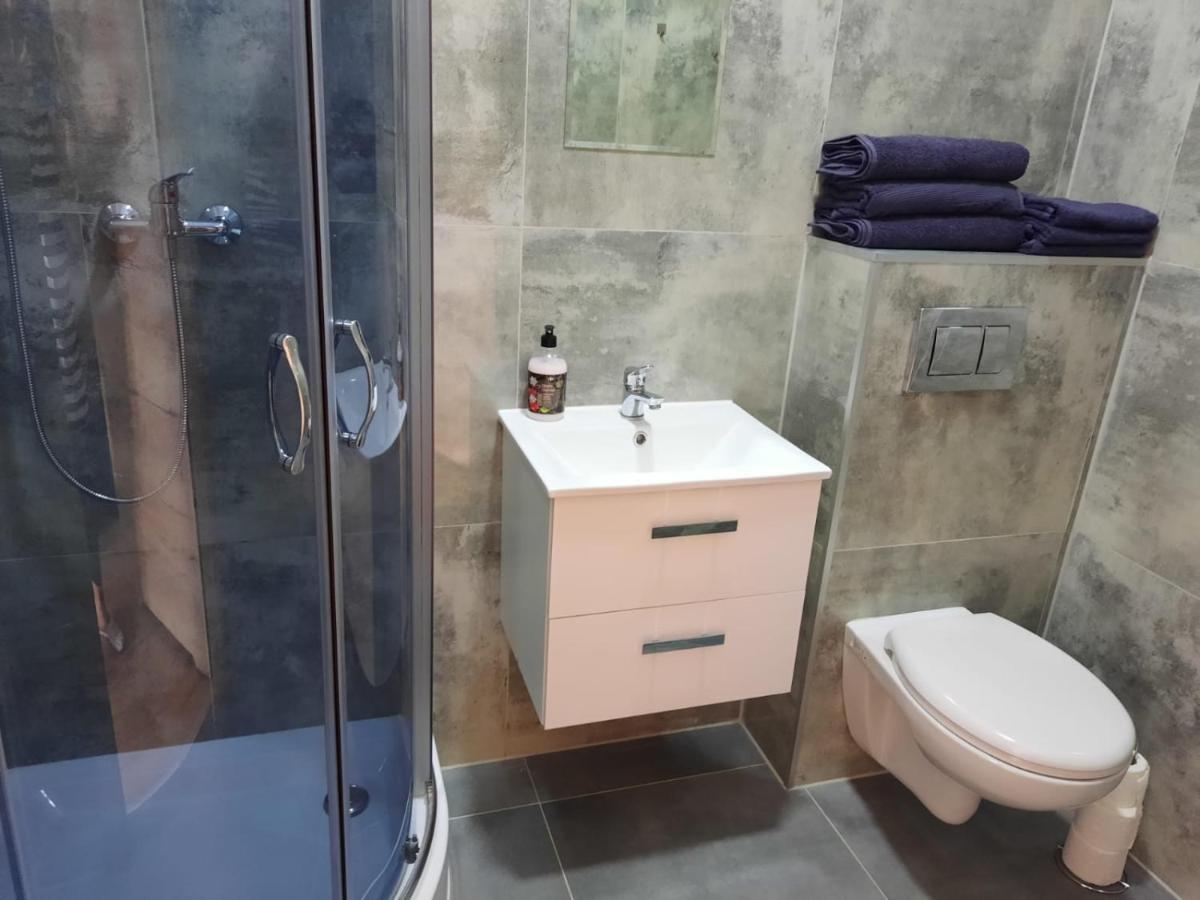 Hostel Grebocin Grebocin  ภายนอก รูปภาพ